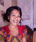 Dating Woman France to versaille : Delphine, 45 years